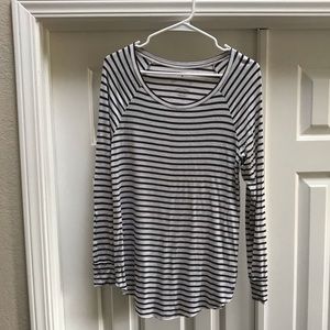 American Eagle Cream with Black Stripes Jegging T